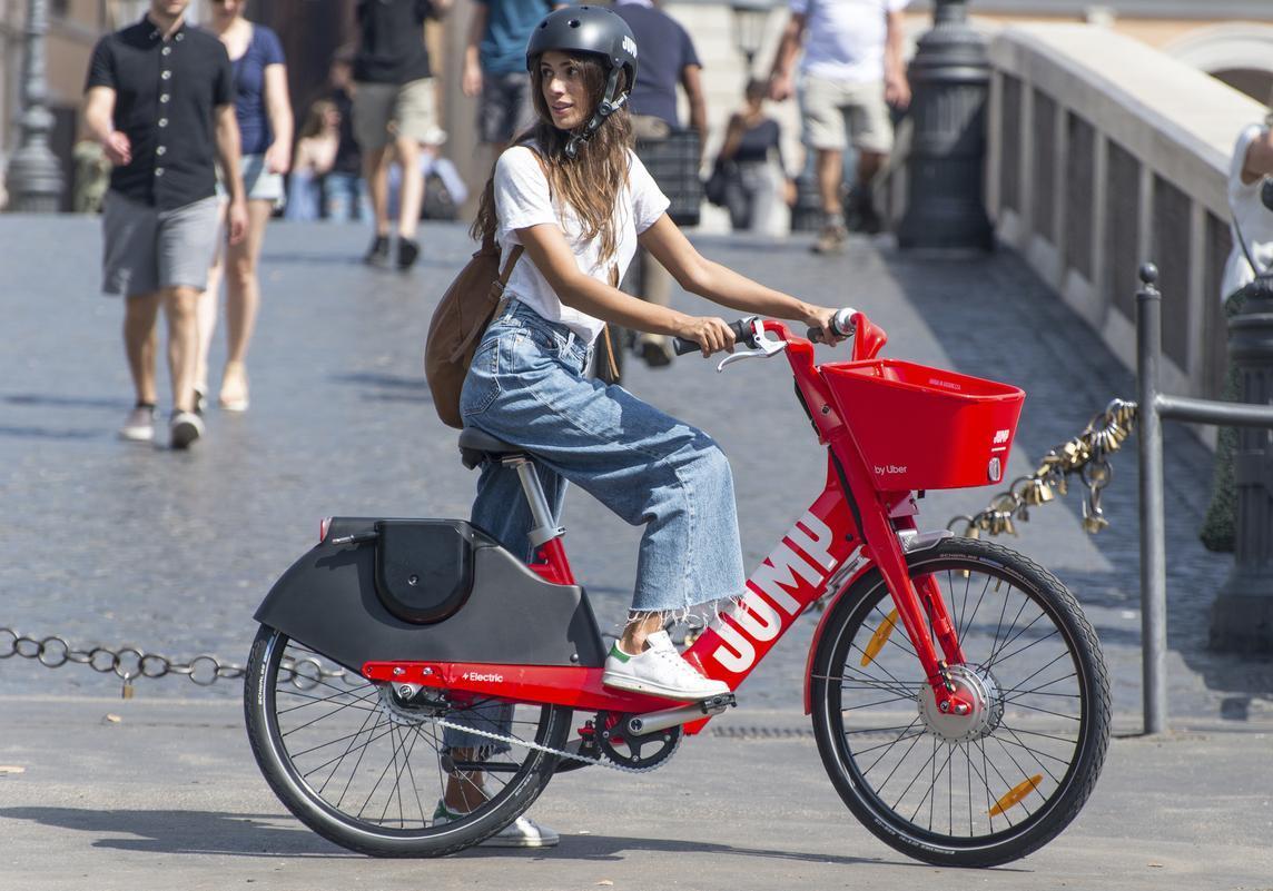Jump, arriva a Roma il bike sharing di Uber
